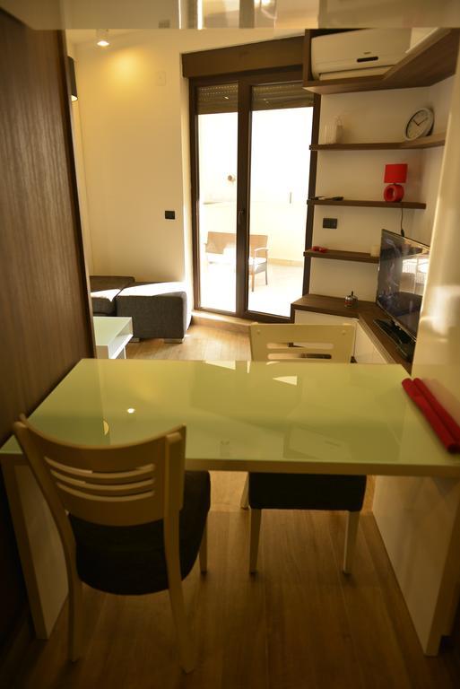 Studio Apartment Picasso Белград Номер фото