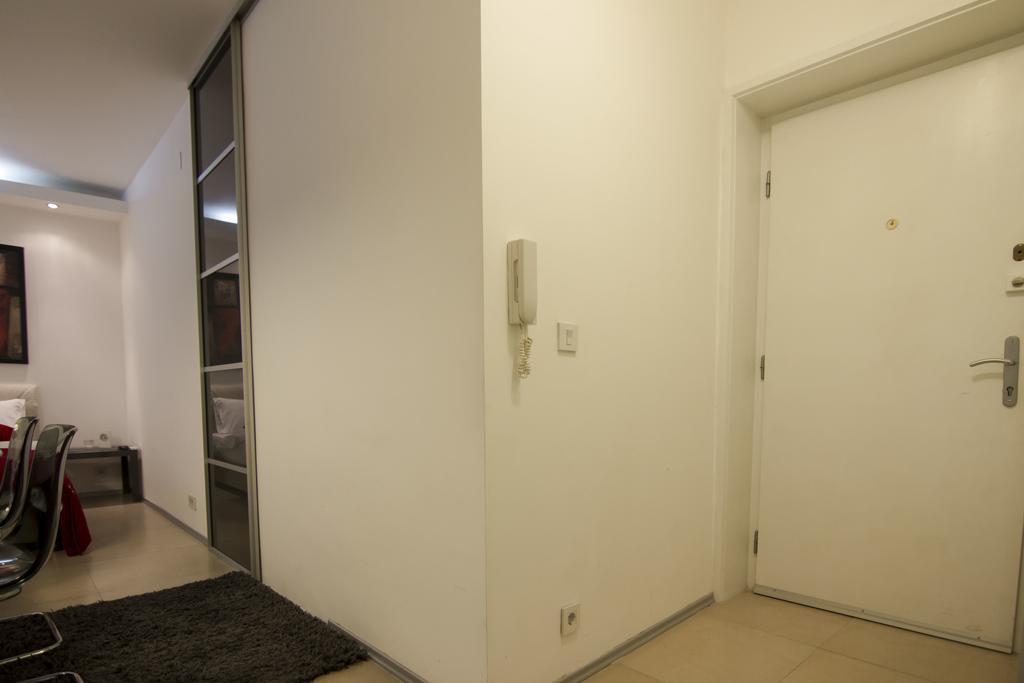 Studio Apartment Picasso Белград Экстерьер фото